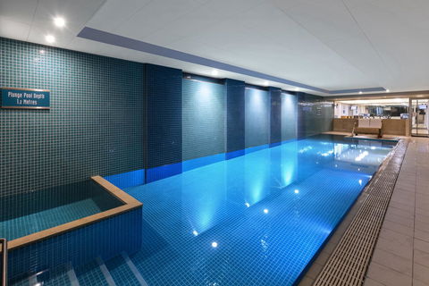 Oaks Glenelg Plaza Pier Suites - Accommodation Sunshine Coast 8