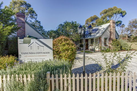 Tanunda Cottages - Accommodation Sunshine Coast 0