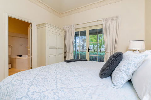 Barossa Vineyard Cottages - Accommodation Sunshine Coast 14