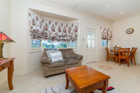 Barossa Vineyard Cottages - Accommodation Sunshine Coast 17