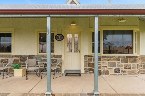 Barossa Vineyard Cottages - Accommodation Sunshine Coast 28