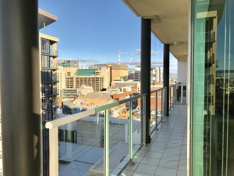 Adelaide DressCircle Apartments - North Terrace - Accommodation Sunshine Coast 8