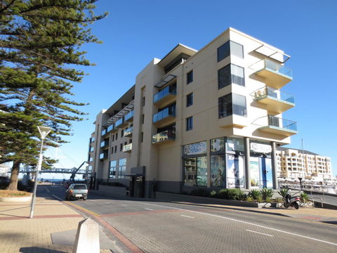Lights Landing Apartments - Accommodation Sunshine Coast 1