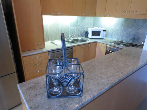 Lights Landing Apartments - Accommodation Sunshine Coast 7