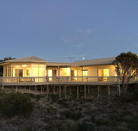 White Sands Holiday Retreat - Accommodation Sunshine Coast