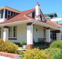 Brighton Beach House - Accommodation Sunshine Coast