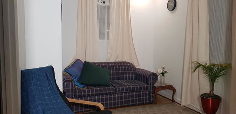 Unit In Marion - Accommodation Sunshine Coast 5