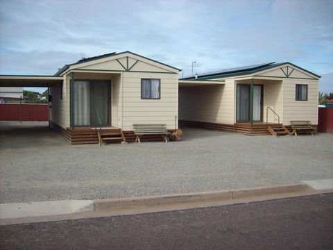 Jacko's Holiday Cabins - Accommodation Sunshine Coast 7