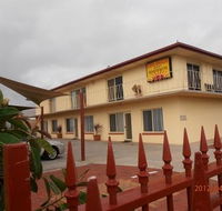 Esplanade Apartments at West Beach - Accommodation Sunshine Coast