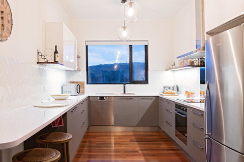 Esto House - Accommodation Sunshine Coast 13