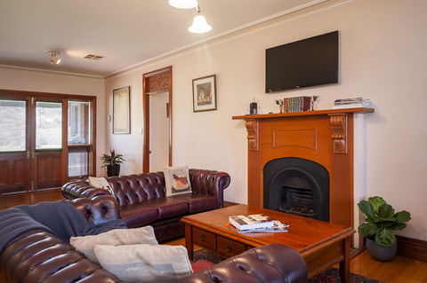 Angaston Saleyards Luxury Accommodation - Accommodation Sunshine Coast 24