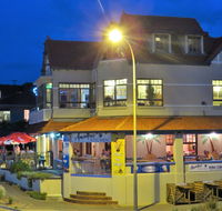 McCloud House - Accommodation Sunshine Coast