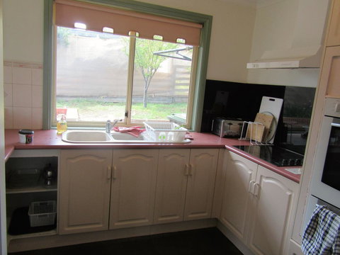 Maslin Beach House - Accommodation Sunshine Coast 3