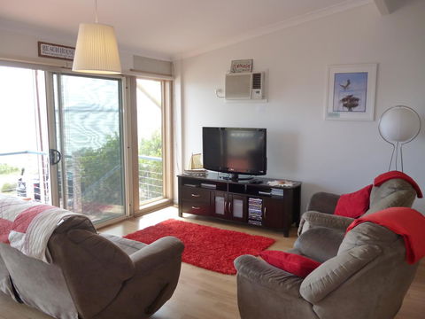 Seascape - Accommodation Sunshine Coast 5