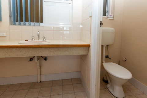 Blue Seas Motel - Accommodation Sunshine Coast 10