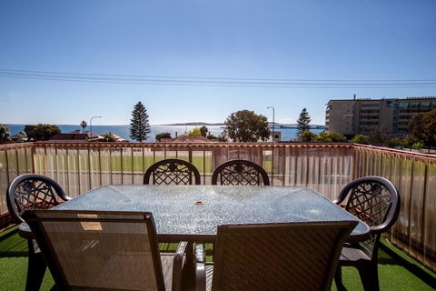 Blue Seas Motel - Accommodation Sunshine Coast 7