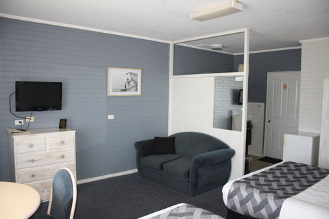Lakeview Motel And Apartments - Accommodation Sunshine Coast 14