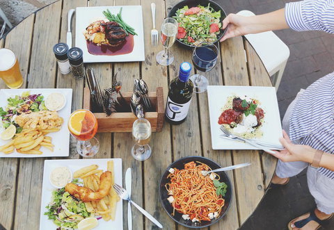 Caledonian Inn - Accommodation Sunshine Coast 22