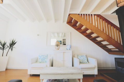 Caledonian Inn - Accommodation Sunshine Coast 26