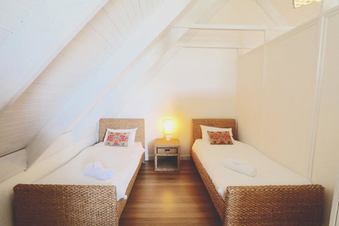 Caledonian Inn - Accommodation Sunshine Coast 9