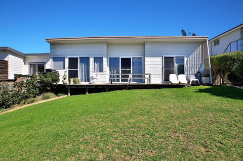 Culburra Beachhouse - Accommodation Sunshine Coast 11