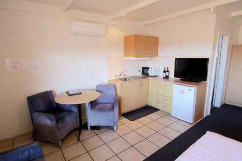 Harbour View Motel - Accommodation Sunshine Coast 23