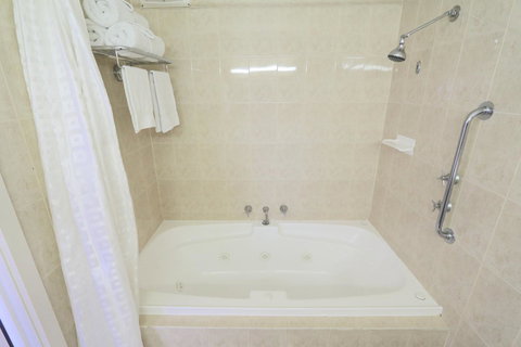 Harbour View Motel - Accommodation Sunshine Coast 14