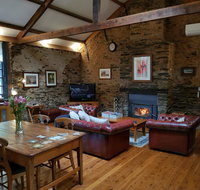 William Hunt's Retreat - Cypress Studio - Accommodation Sunshine Coast