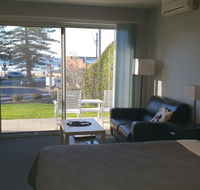 2 Austinmer Studio - Accommodation Sunshine Coast