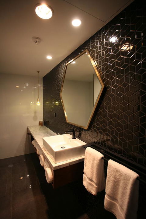 Ellen Hotel - Accommodation Sunshine Coast 25