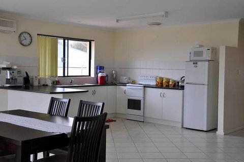 The Club House - Accommodation Sunshine Coast 5