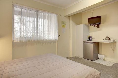Navigators Motel & Diner - Accommodation Sunshine Coast 5