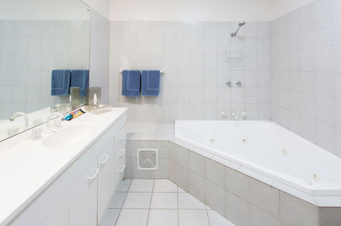 Navigators Motel & Diner - Accommodation Sunshine Coast 12