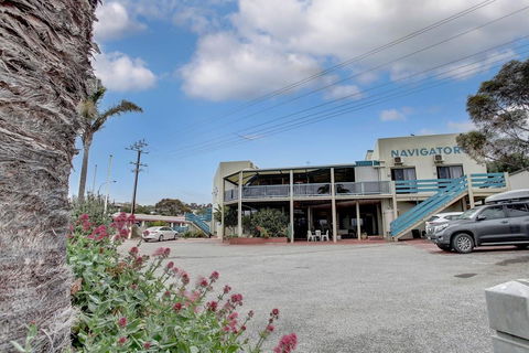 Navigators Motel & Diner - Accommodation Sunshine Coast 8