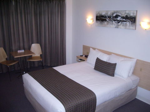 Aviators Lodge - Accommodation Sunshine Coast 38