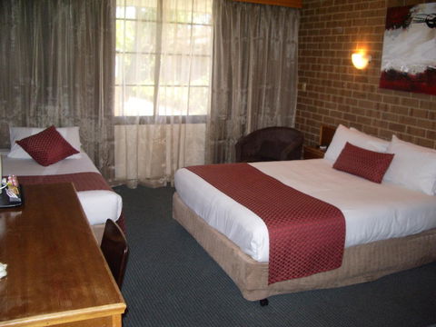 Aviators Lodge - Accommodation Sunshine Coast 8