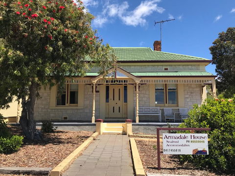 Armadale House - Kingscote - Accommodation Sunshine Coast 0
