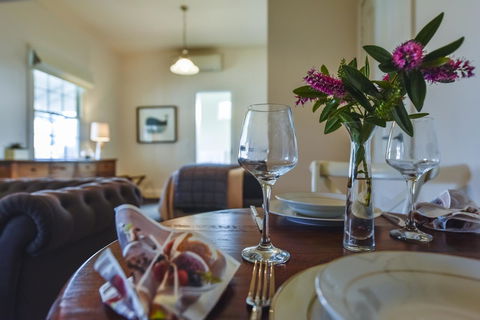 Railway Cottage In Beachport - Accommodation Sunshine Coast 5