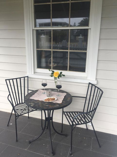 Railway Cottage In Beachport - Accommodation Sunshine Coast 21
