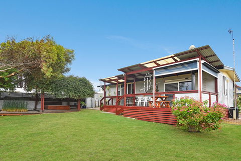 Milly\'s Middleton - Pet-friendly - Accommodation Sunshine Coast 4