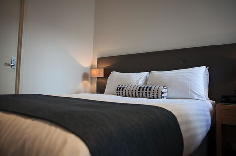 Mawson Lakes Hotel - Accommodation Sunshine Coast 2