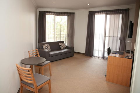 Mawson Lakes Hotel - Accommodation Sunshine Coast 38