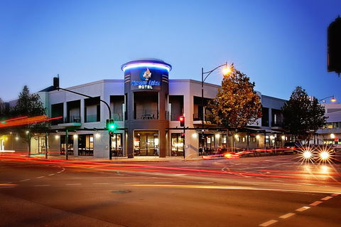Mawson Lakes Hotel - Accommodation Sunshine Coast 0