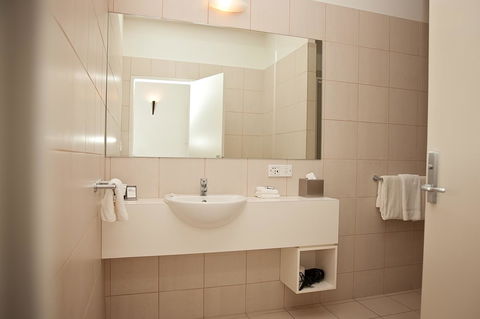 Mawson Lakes Hotel - Accommodation Sunshine Coast 36