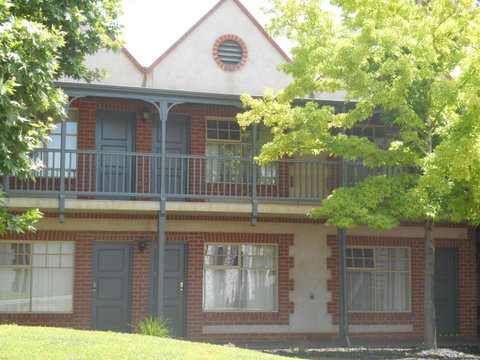 St Francis Winery - Accommodation Sunshine Coast 15