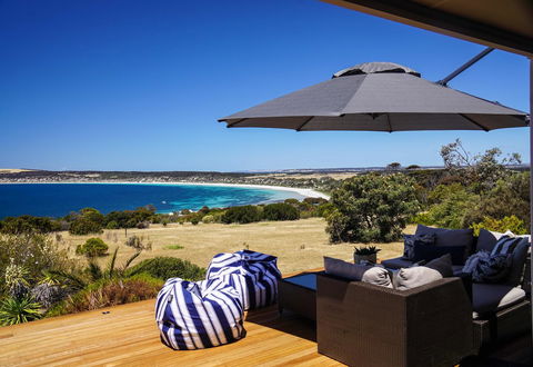 The Cape - Accommodation Sunshine Coast 1