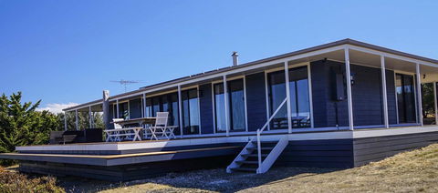 The Cape - Accommodation Sunshine Coast 2