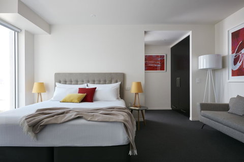 Art Series - The Watson - Accommodation Sunshine Coast 14