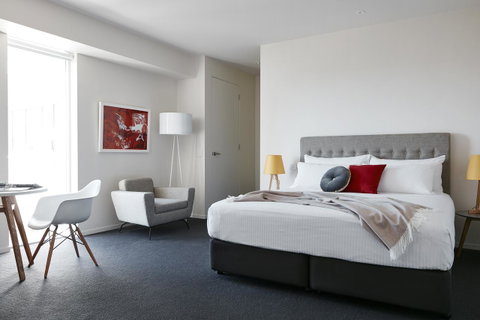 Art Series - The Watson - Accommodation Sunshine Coast 13