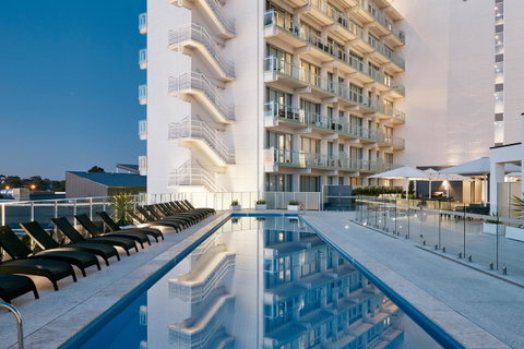 Art Series - The Watson - Accommodation Sunshine Coast 2